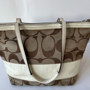 Coach shoulder bag tote signature canvas with white leather stripe & handles